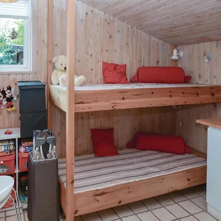 Two-bedroom Holiday In Dom wakacyjny