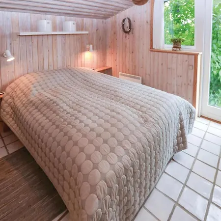 Two-bedroom Holiday In Gråsten