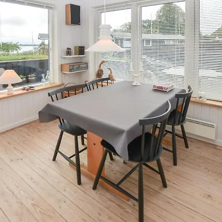 Two-bedroom Holiday In Dom wakacyjny