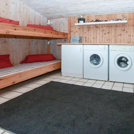 Two-bedroom Holiday In *
